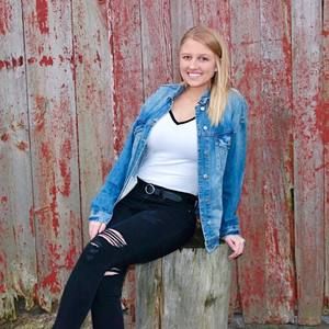 Meet your Posher, Kendra